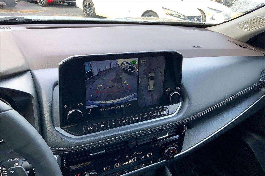 used 2021 Nissan Rogue car, priced at $19,787