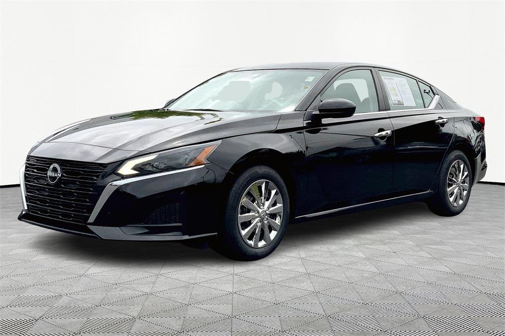 used 2023 Nissan Altima car, priced at $18,500