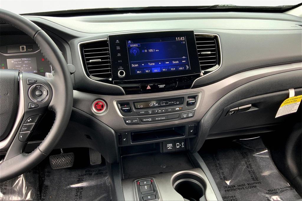 used 2023 Honda Ridgeline car, priced at $31,000
