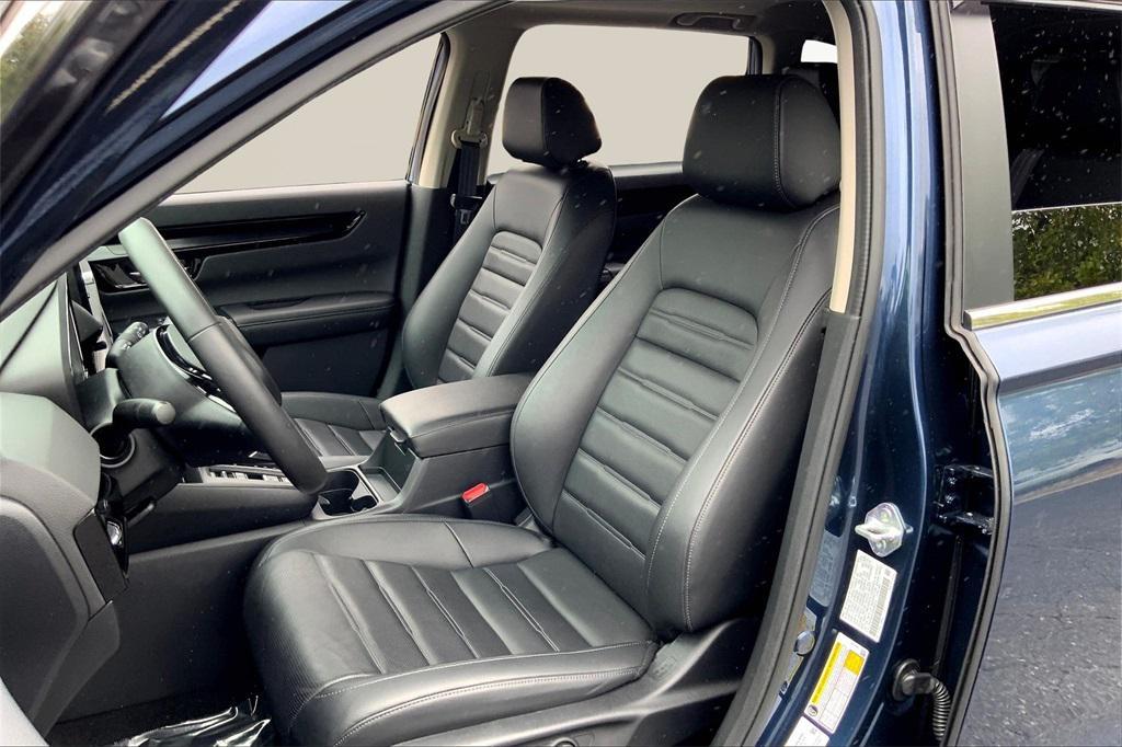used 2024 Honda CR-V car, priced at $33,000