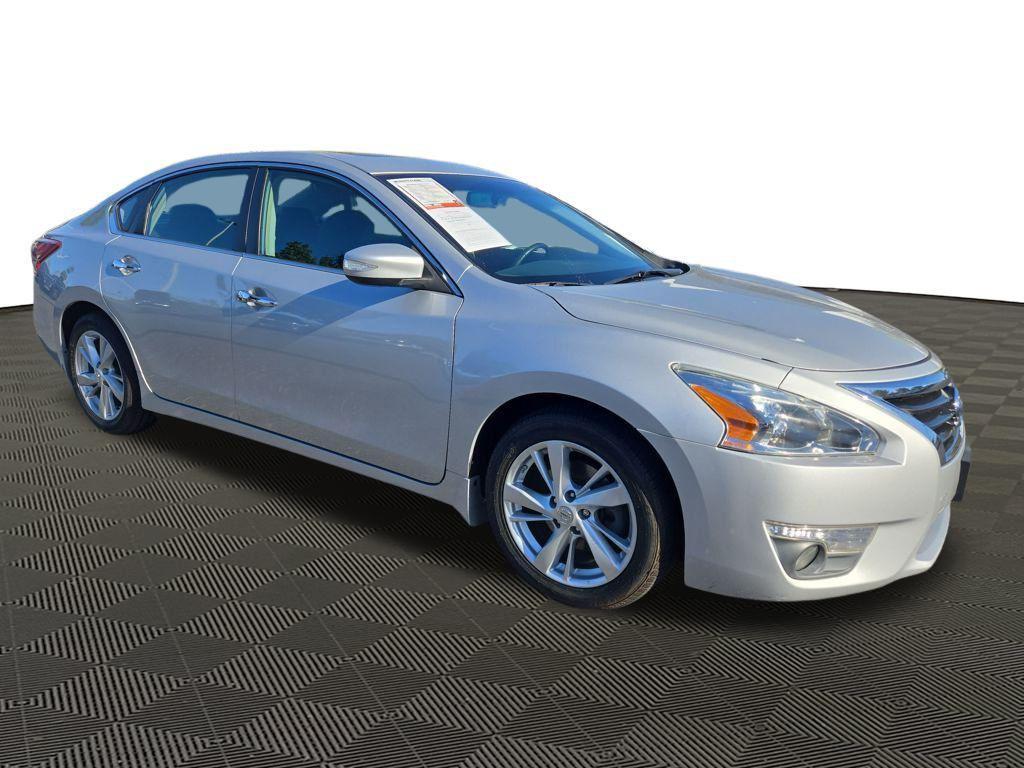 used 2013 Nissan Altima car, priced at $10,888