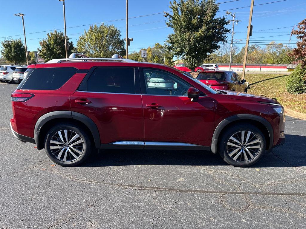 used 2022 Nissan Pathfinder car, priced at $29,722