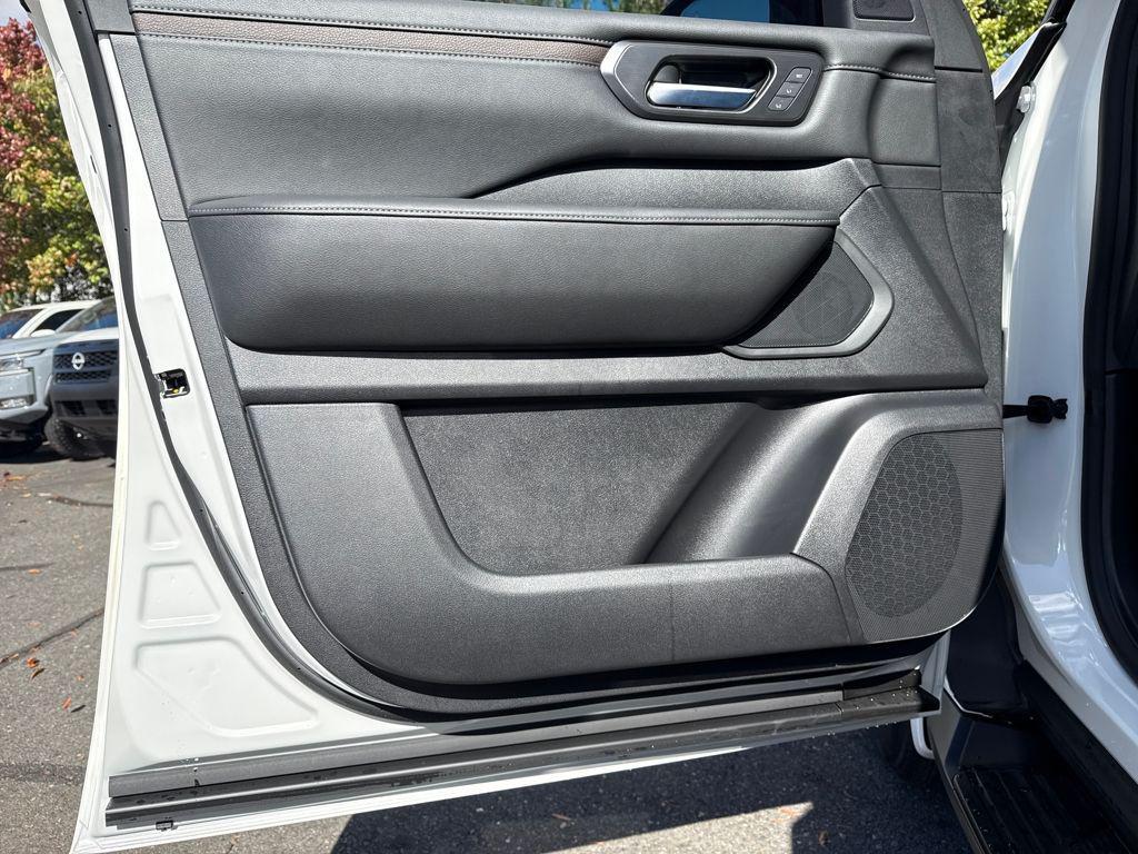 new 2026 Nissan Armada car, priced at $62,874