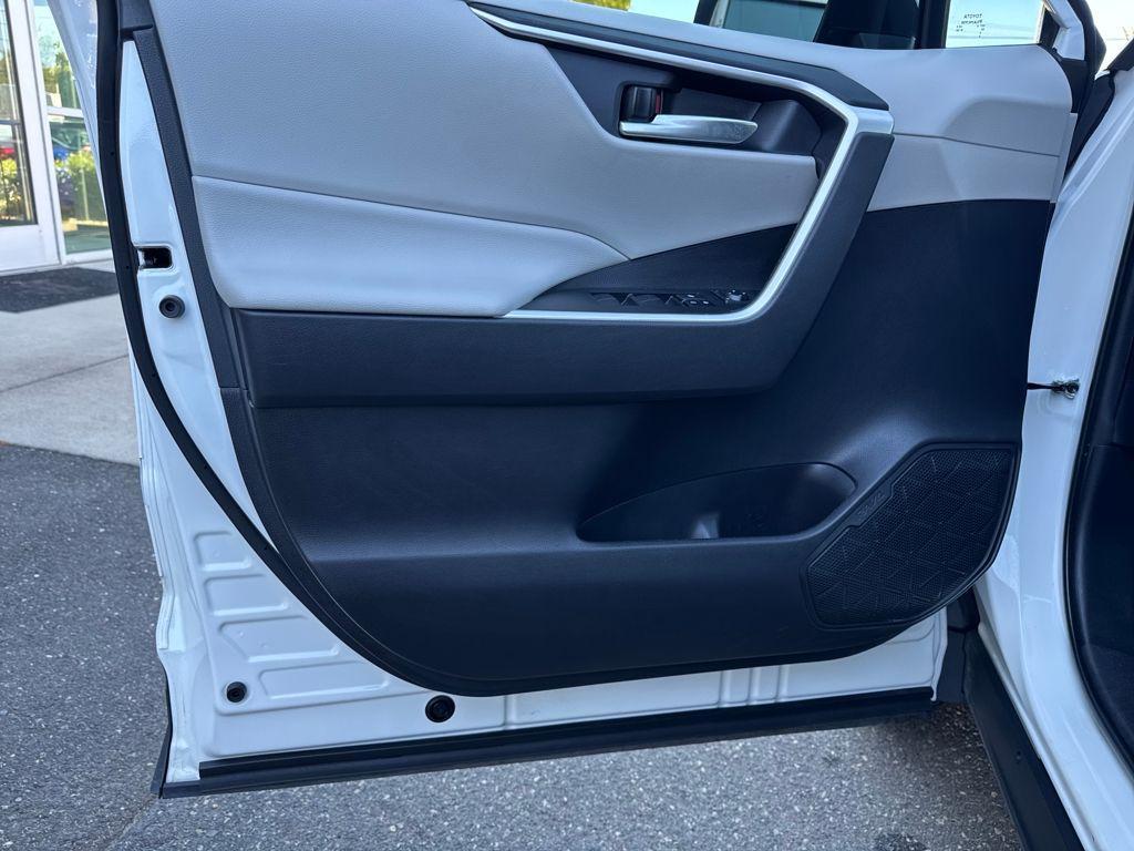 used 2020 Toyota RAV4 car, priced at $24,052