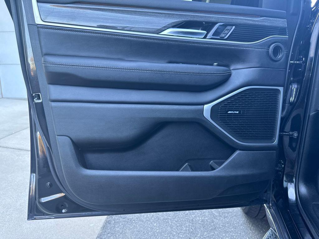 used 2022 Jeep Wagoneer car, priced at $39,265