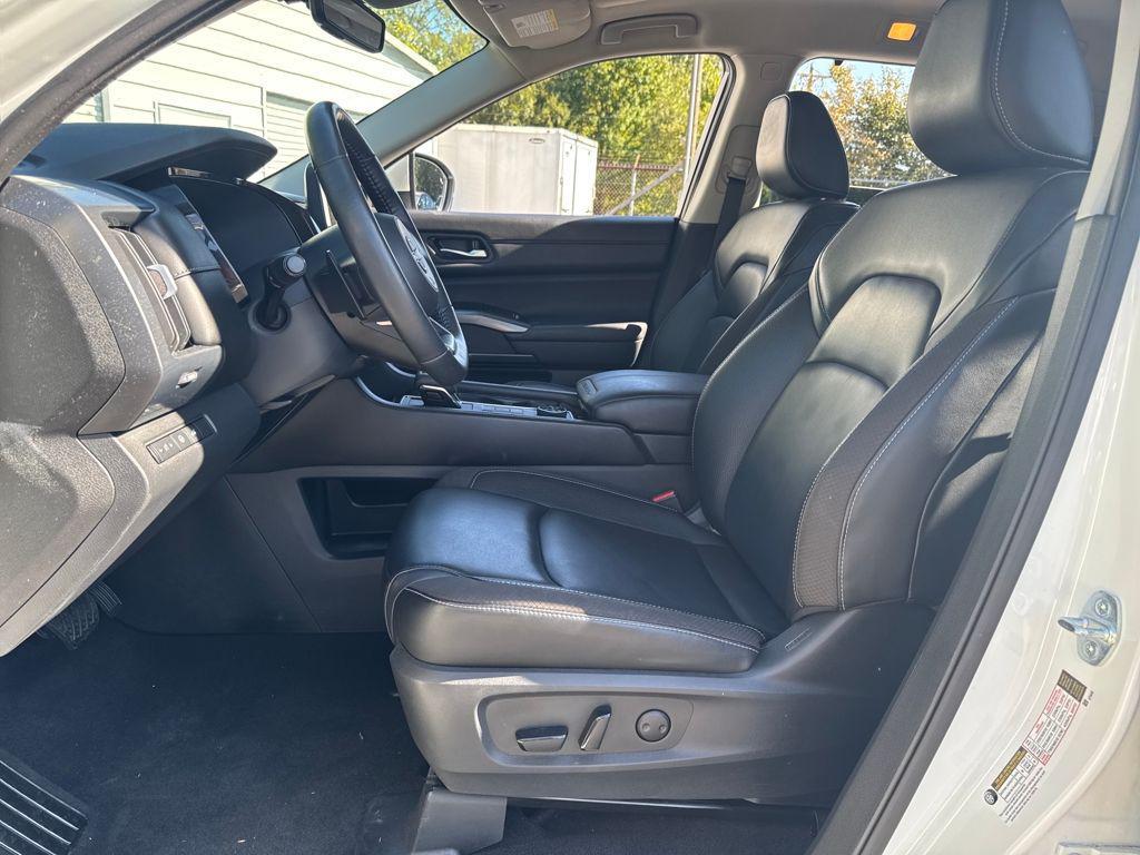used 2023 Nissan Pathfinder car, priced at $32,795