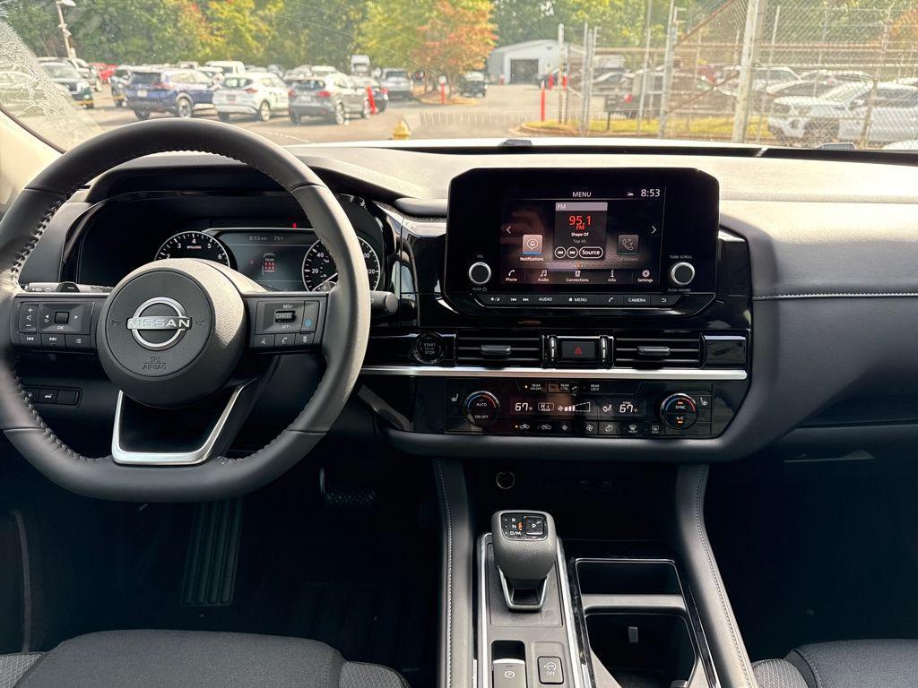new 2025 Nissan Pathfinder car, priced at $33,875