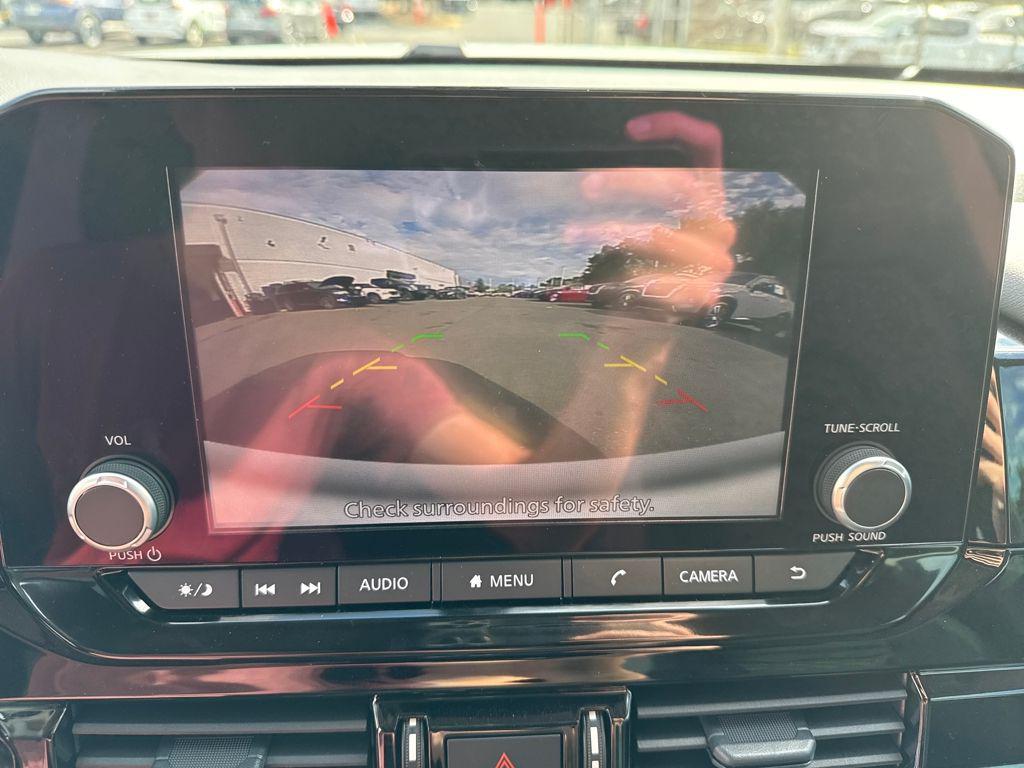 new 2025 Nissan Pathfinder car, priced at $33,875
