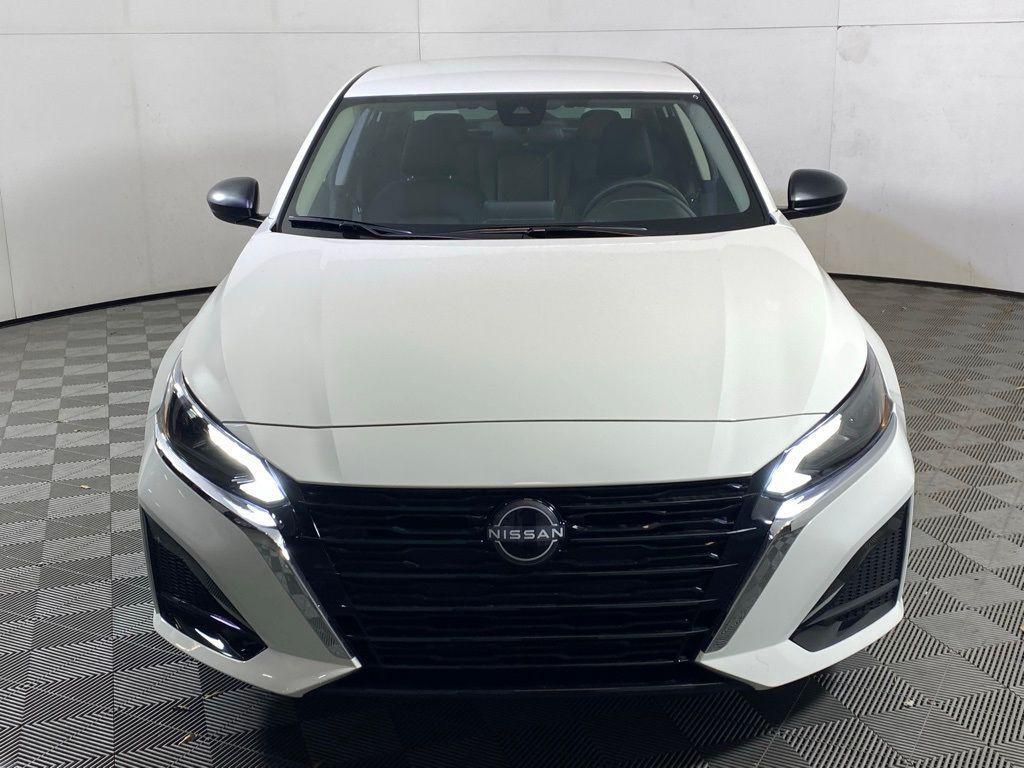 new 2025 Nissan Altima car, priced at $25,140