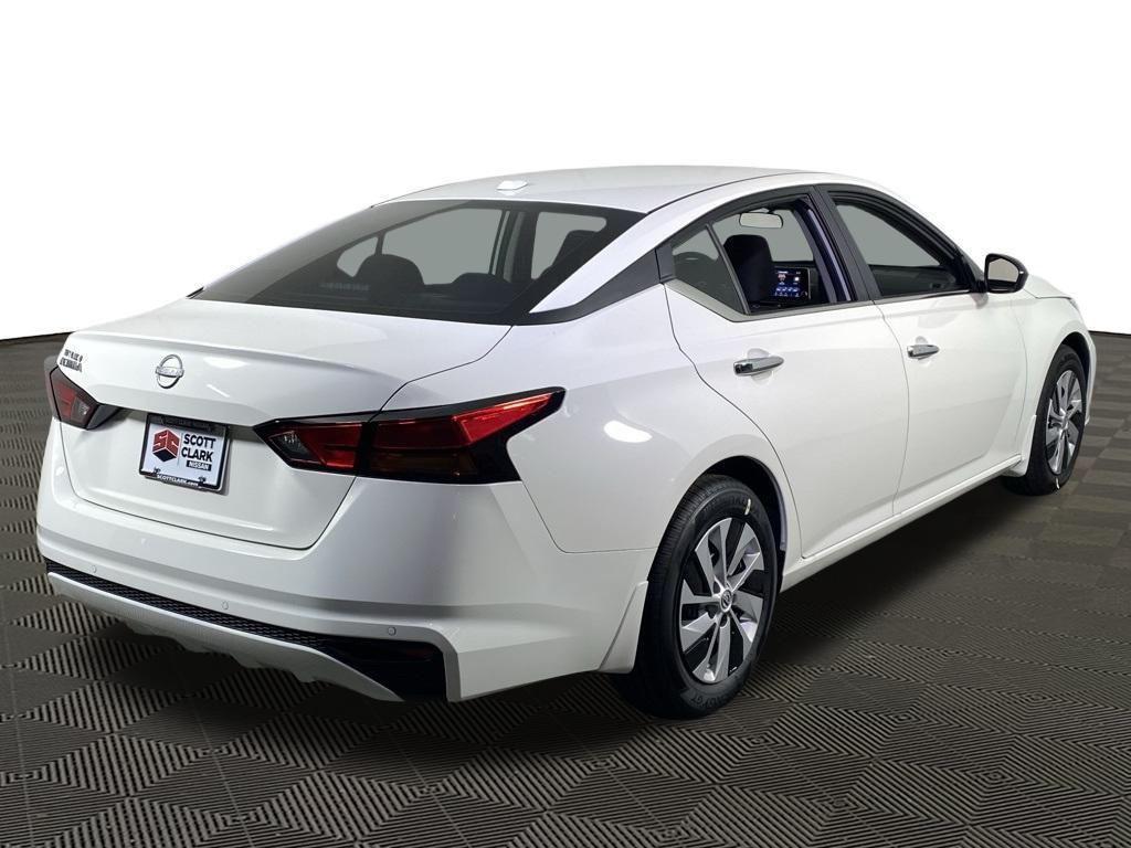 new 2025 Nissan Altima car, priced at $25,478