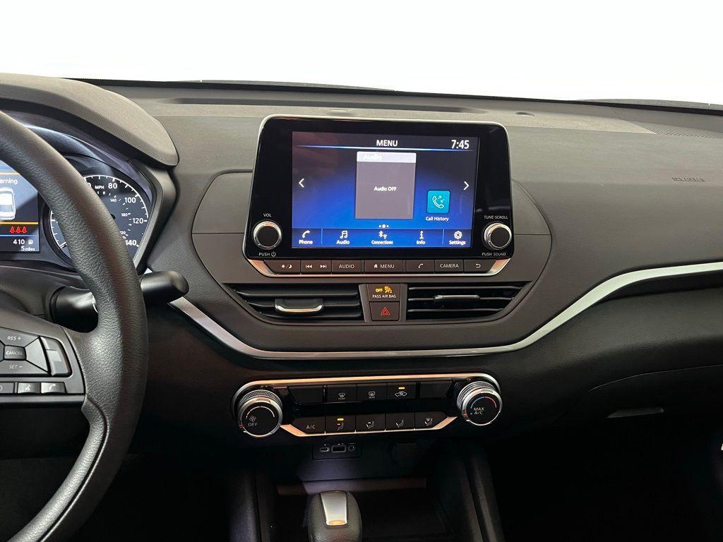 new 2025 Nissan Altima car, priced at $25,478