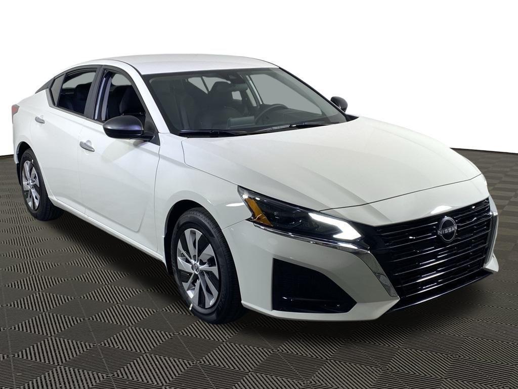 new 2025 Nissan Altima car, priced at $25,478