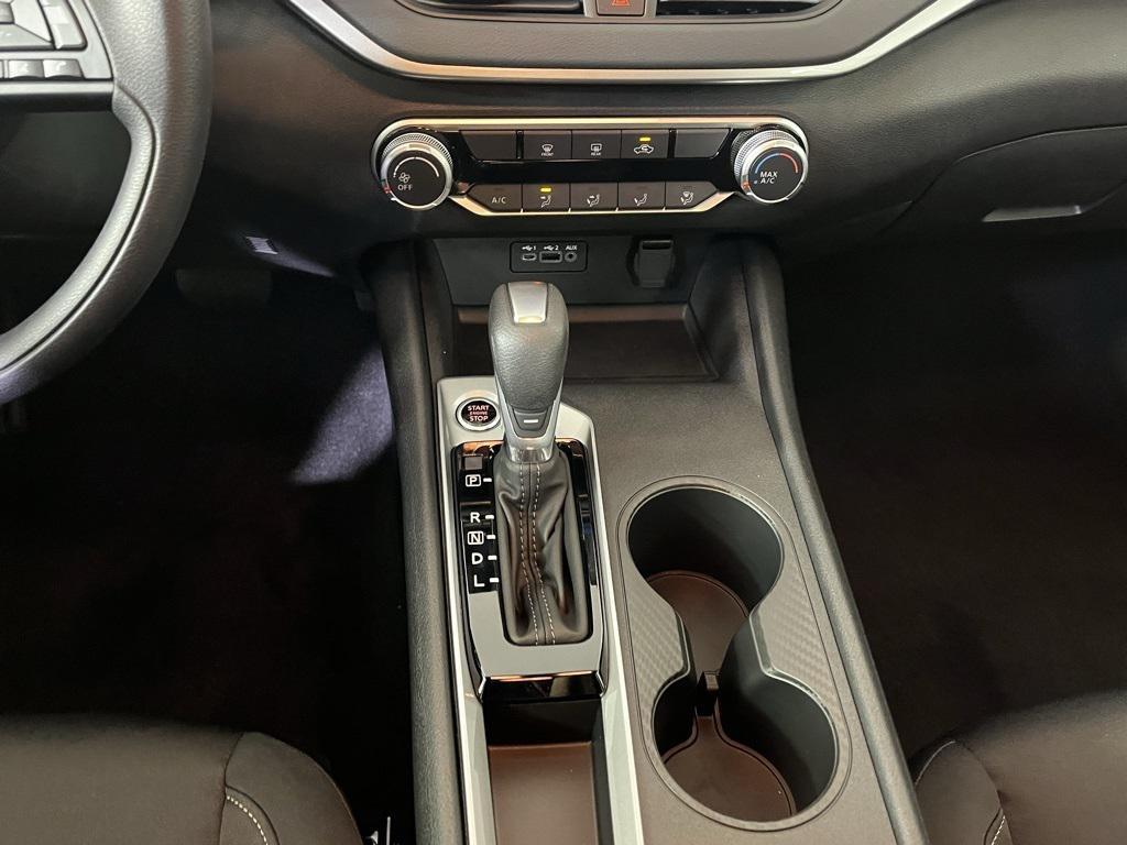 new 2025 Nissan Altima car, priced at $25,478