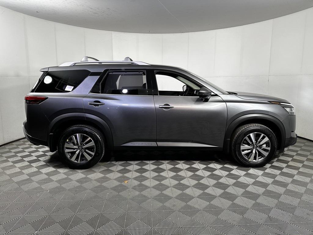 new 2025 Nissan Pathfinder car, priced at $38,026