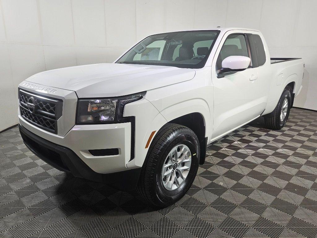 new 2024 Nissan Frontier car, priced at $35,180