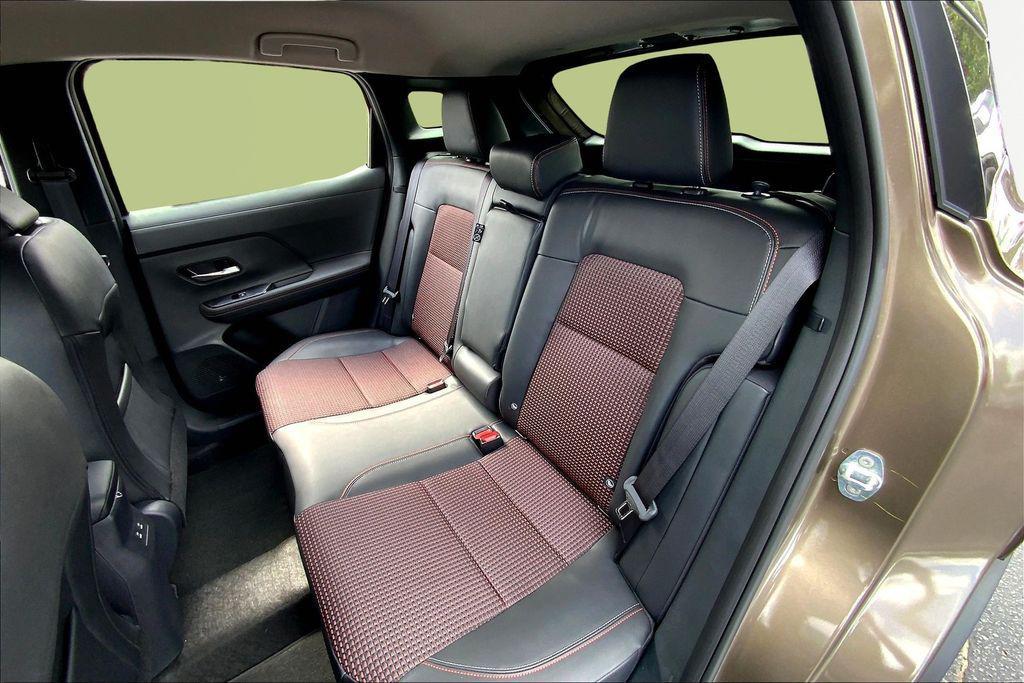 new 2025 Nissan Kicks car, priced at $24,525