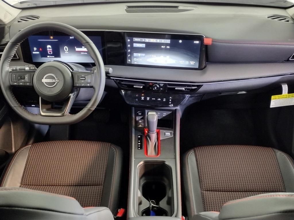 new 2025 Nissan Kicks car, priced at $27,327