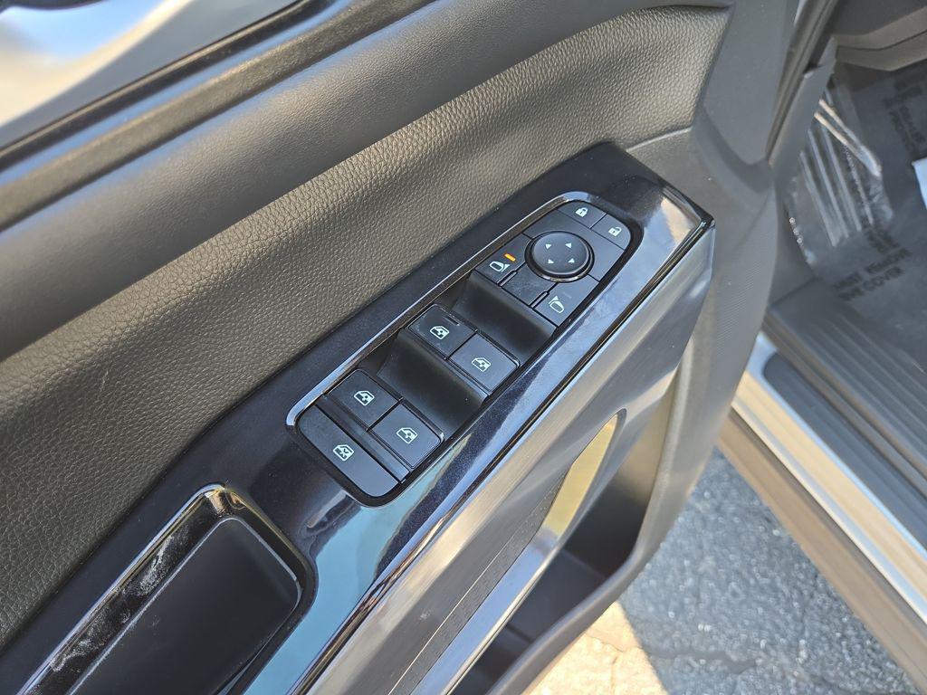 used 2023 Nissan Pathfinder car, priced at $30,274