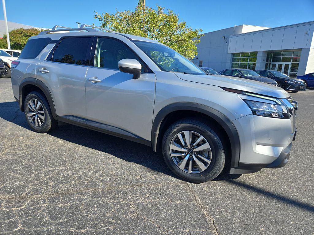 used 2023 Nissan Pathfinder car, priced at $30,274