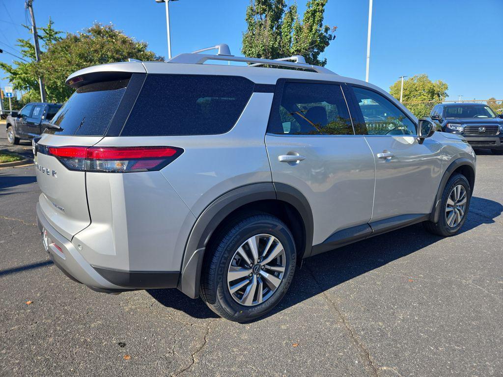 used 2023 Nissan Pathfinder car, priced at $30,274