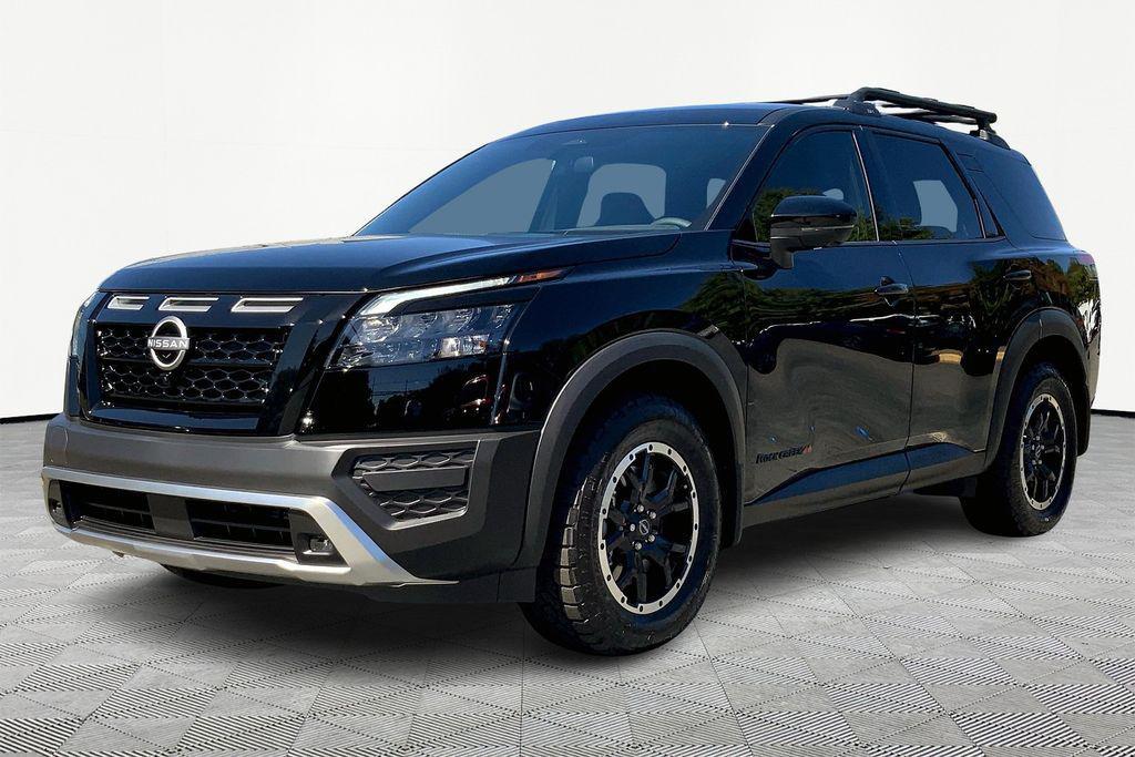 new 2025 Nissan Pathfinder car, priced at $37,620