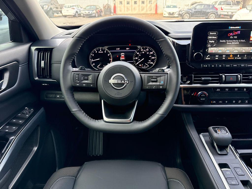 new 2025 Nissan Pathfinder car, priced at $35,590