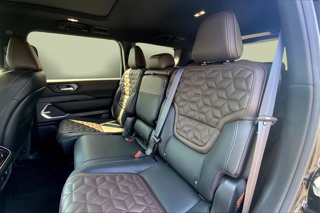 new 2025 Nissan Armada car, priced at $71,133
