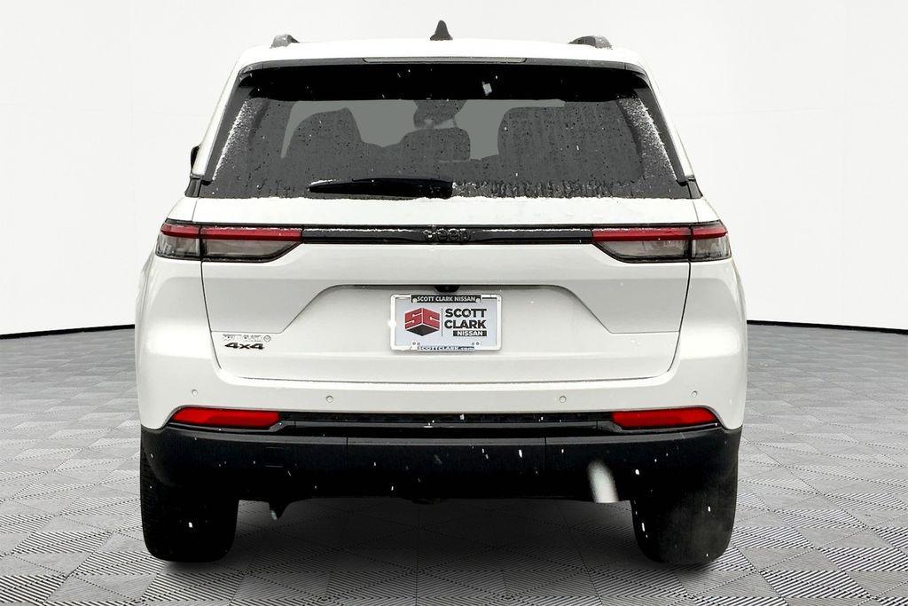 used 2023 Jeep Grand Cherokee car, priced at $29,254