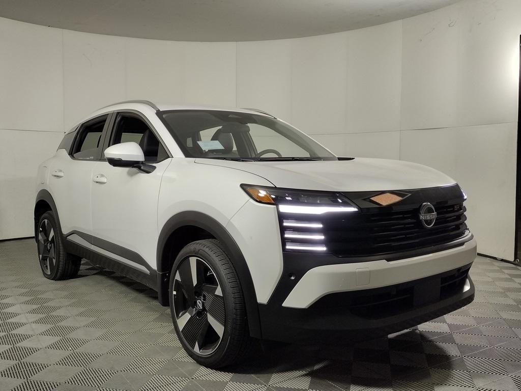 new 2025 Nissan Kicks car, priced at $27,576