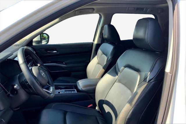 used 2024 Nissan Pathfinder car, priced at $35,717