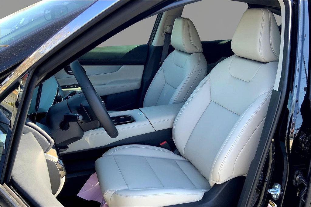 new 2025 Nissan Murano car, priced at $40,215