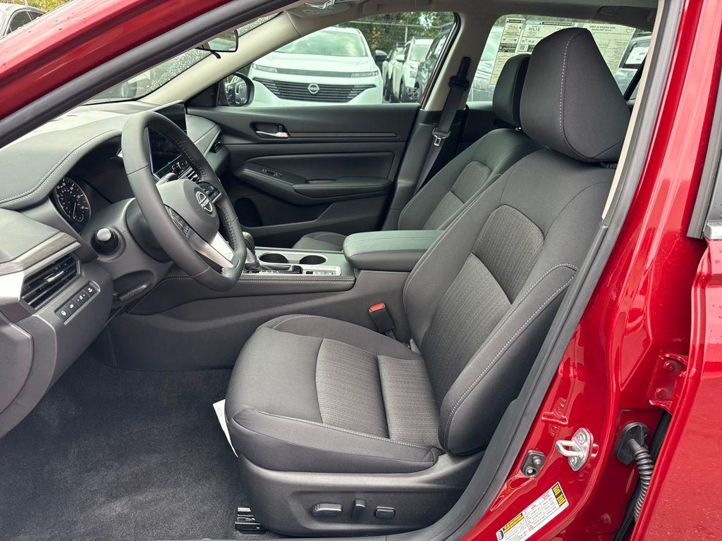new 2025 Nissan Altima car, priced at $29,421