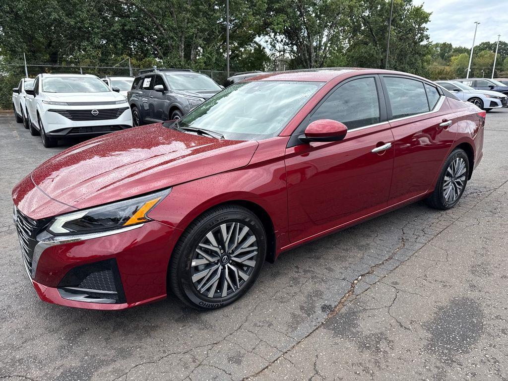 new 2025 Nissan Altima car, priced at $29,421