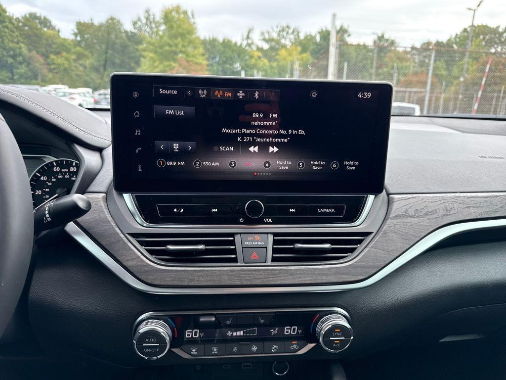 new 2025 Nissan Altima car, priced at $29,421