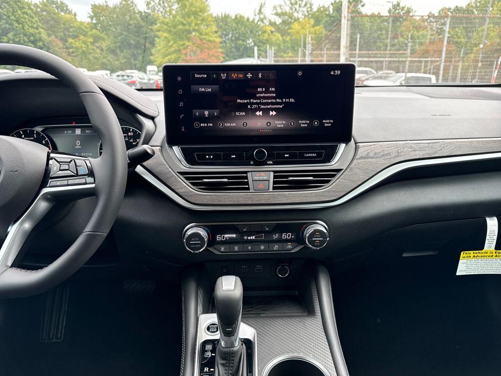 new 2025 Nissan Altima car, priced at $29,421