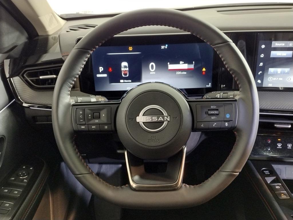 new 2025 Nissan Kicks car, priced at $27,390