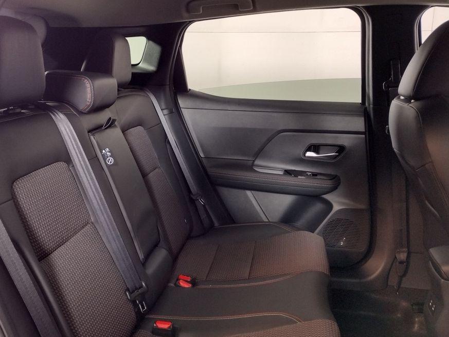 new 2025 Nissan Kicks car, priced at $26,390