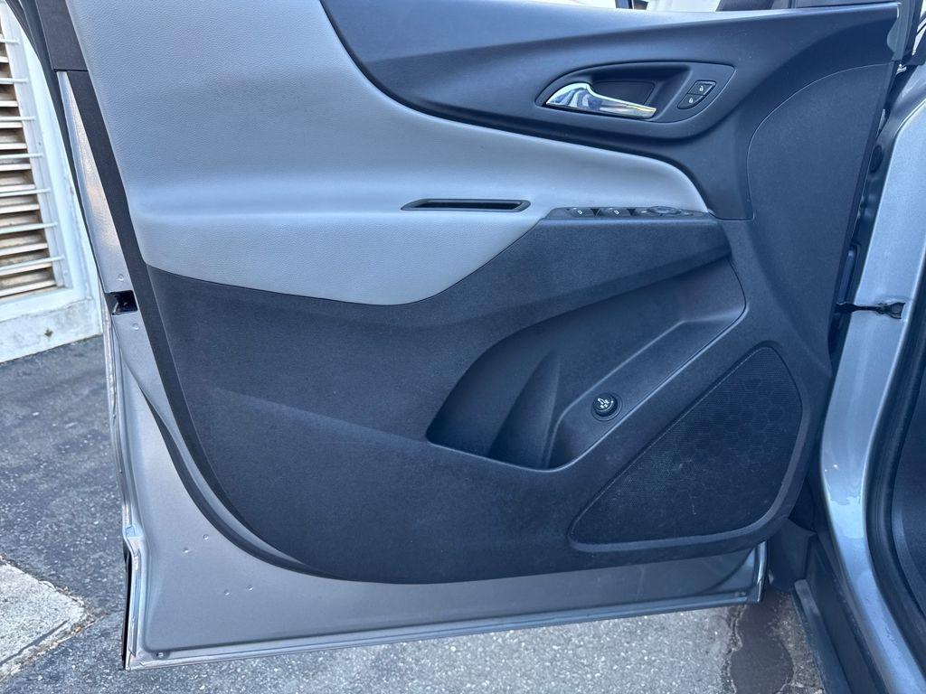 used 2024 Chevrolet Equinox car, priced at $19,966