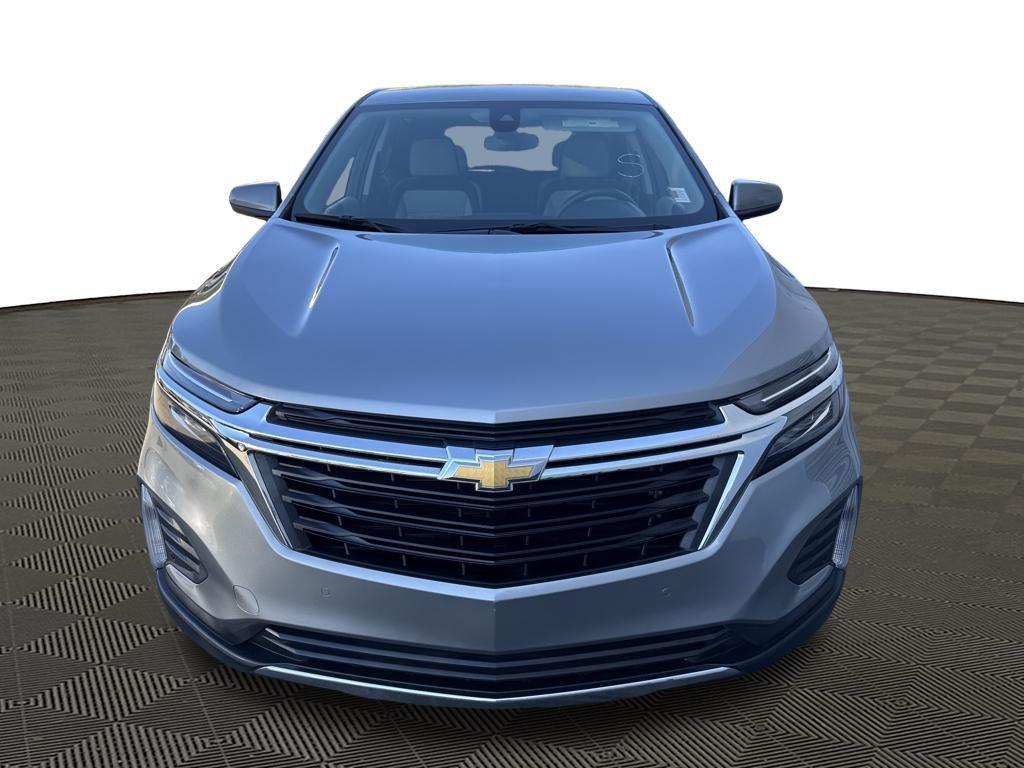 used 2024 Chevrolet Equinox car, priced at $22,408