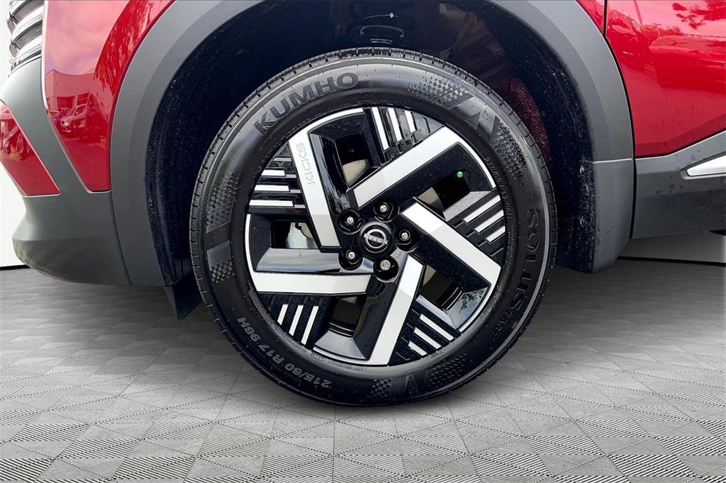 new 2025 Nissan Kicks car, priced at $25,468