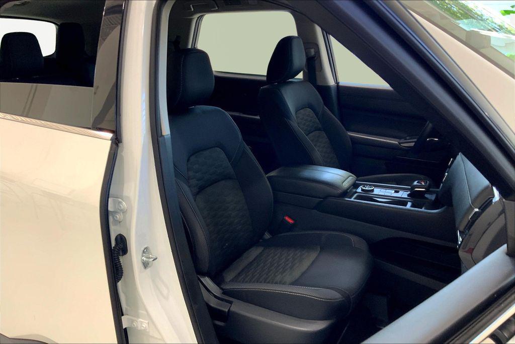 used 2023 Nissan Pathfinder car, priced at $28,569