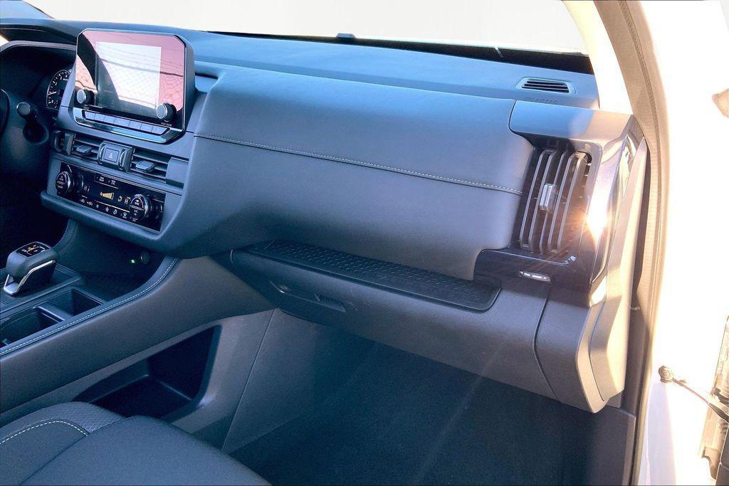 used 2025 Nissan Pathfinder car, priced at $28,234