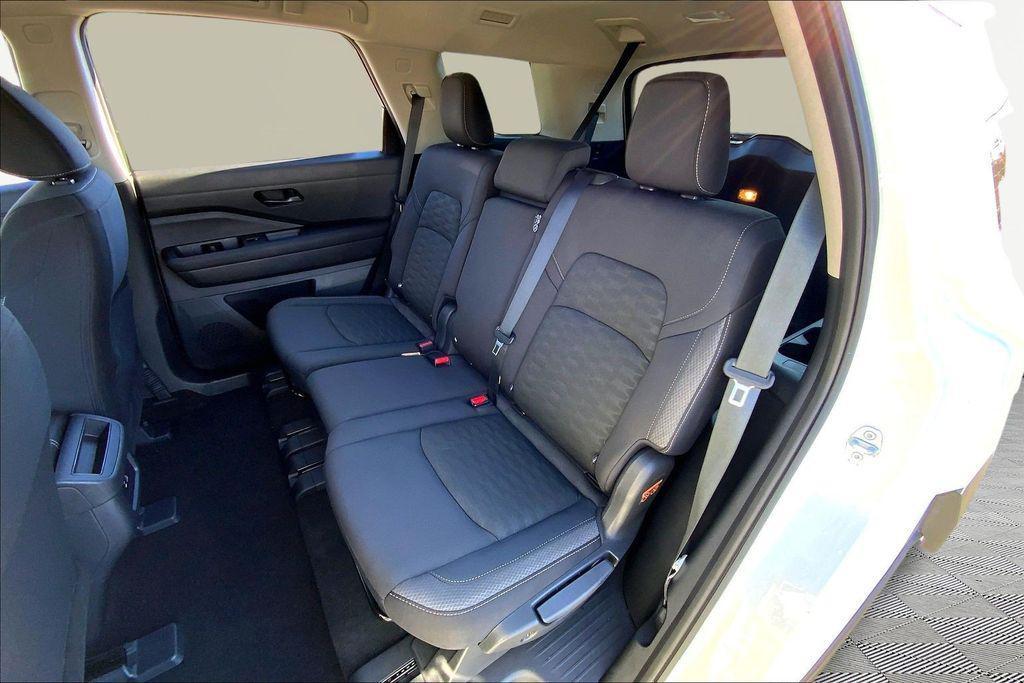 used 2025 Nissan Pathfinder car, priced at $28,234