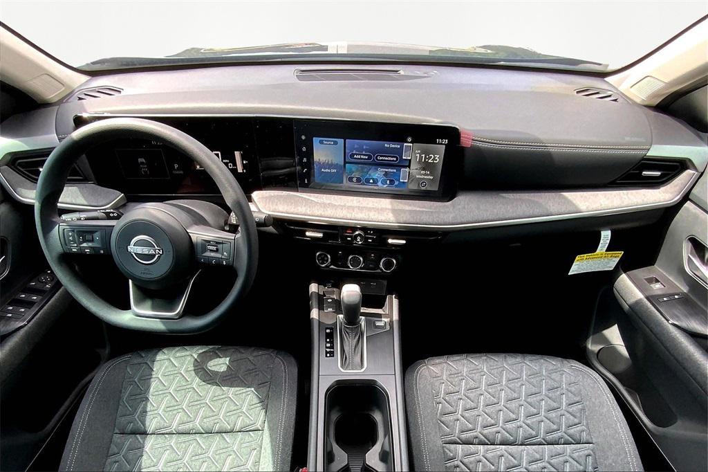 new 2025 Nissan Kicks car, priced at $25,178