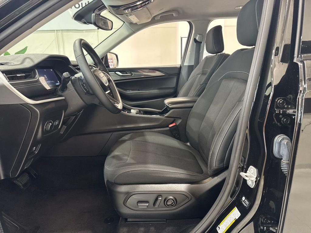 used 2022 Jeep Grand Cherokee L car, priced at $24,538