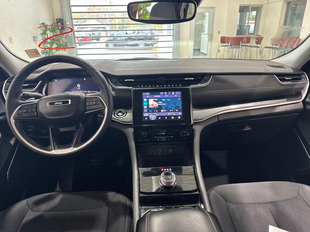 used 2022 Jeep Grand Cherokee L car, priced at $24,538