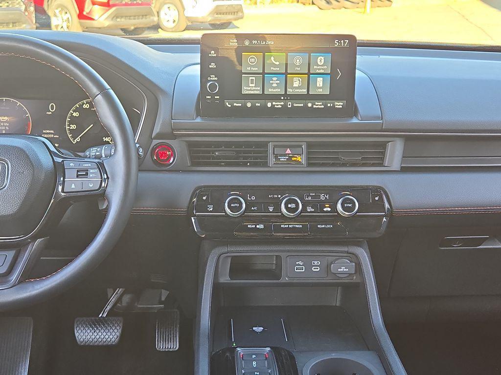 used 2024 Honda Pilot car, priced at $40,046