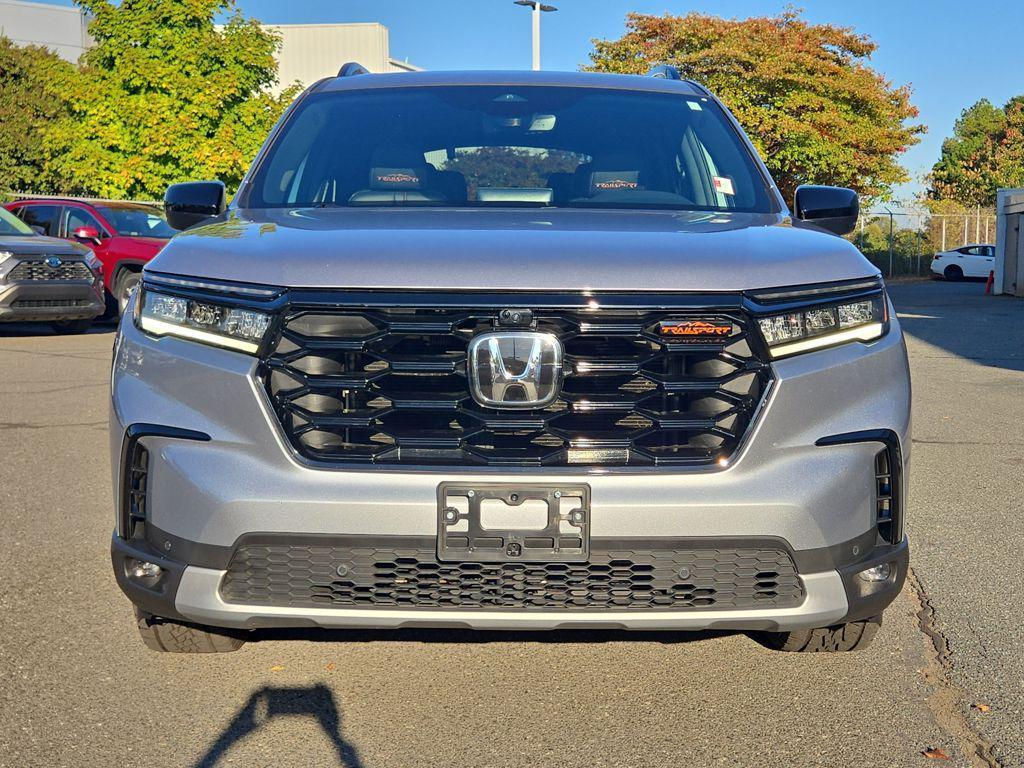 used 2024 Honda Pilot car, priced at $40,046