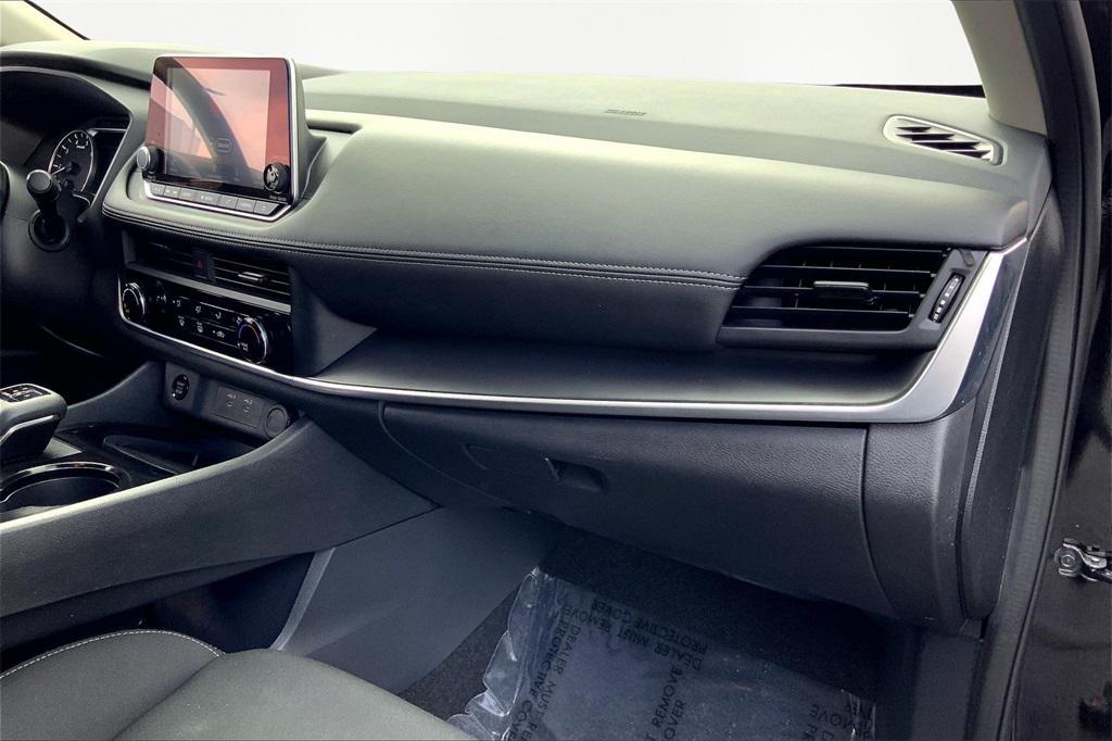 used 2024 Nissan Rogue car, priced at $22,500