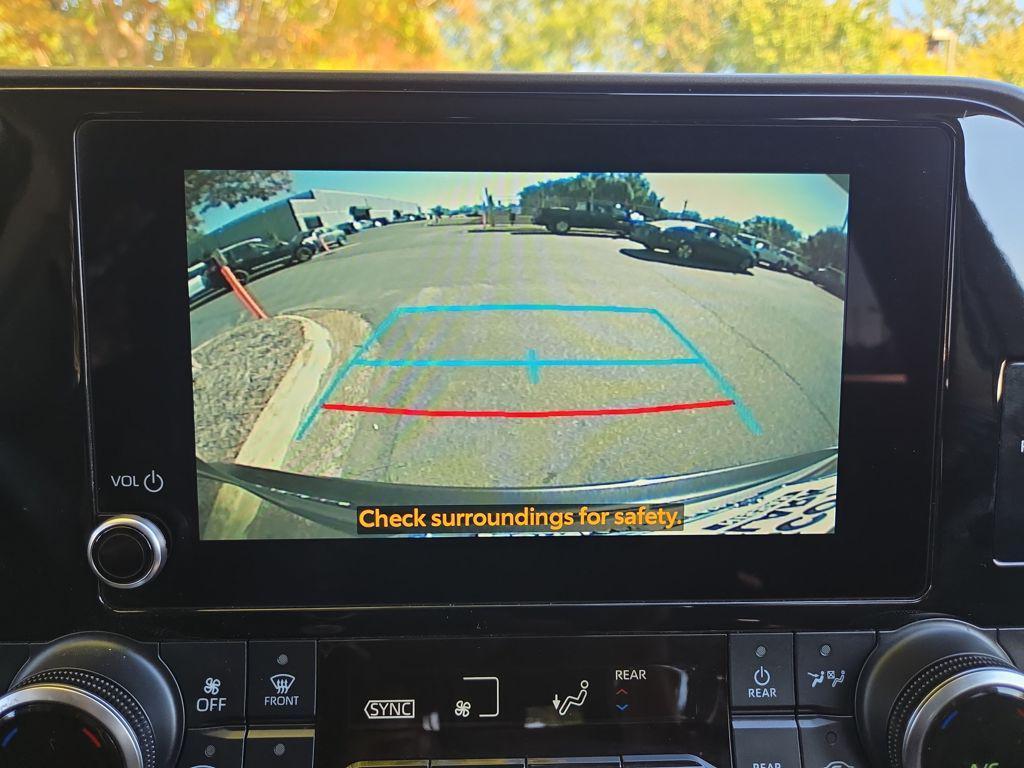 used 2024 Toyota Highlander car, priced at $31,065